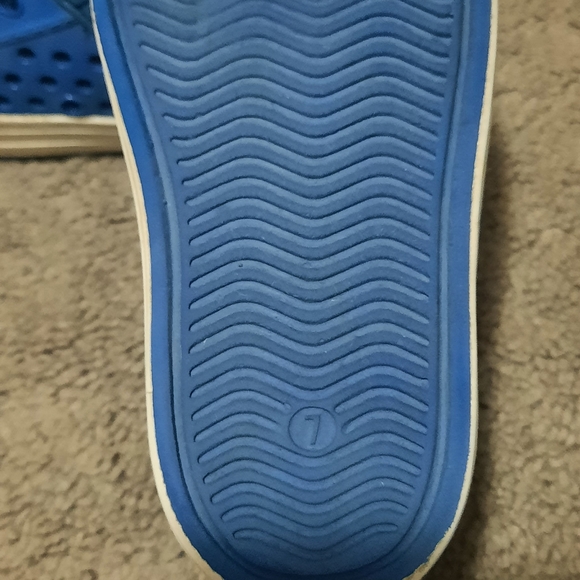 Sketchers ,Size 7, Color Blue - Picture 4 of 4